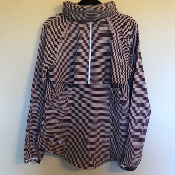 Lululemon Jacket in size 6 - Picture 2 of 5